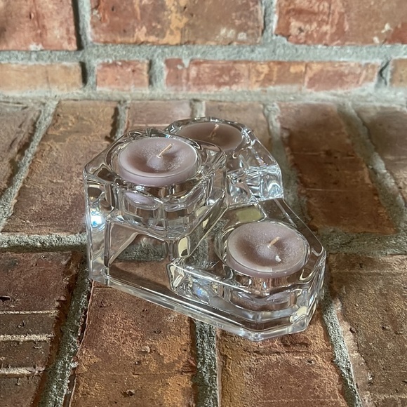 PartyLite Mini Crystal Castle w/ 3 Tealights - Picture 2 of 6